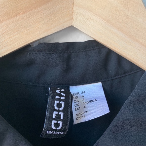 Button Dress - Picture 4 of 7